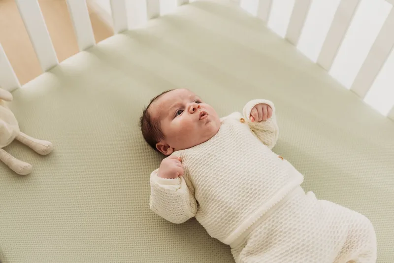 hoeslaken - voor babybed, ledikant & wieg - 120 x 60 cm - White by Aerosleep in Wit – 120 × 60 cm – product photo 4 of 4