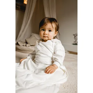 Baby-Mäxchen Ganzjahresschlafsack mit Belüftungssystem 2.0 TOG von Alvi in Weiß – Produktfoto 2 von 2