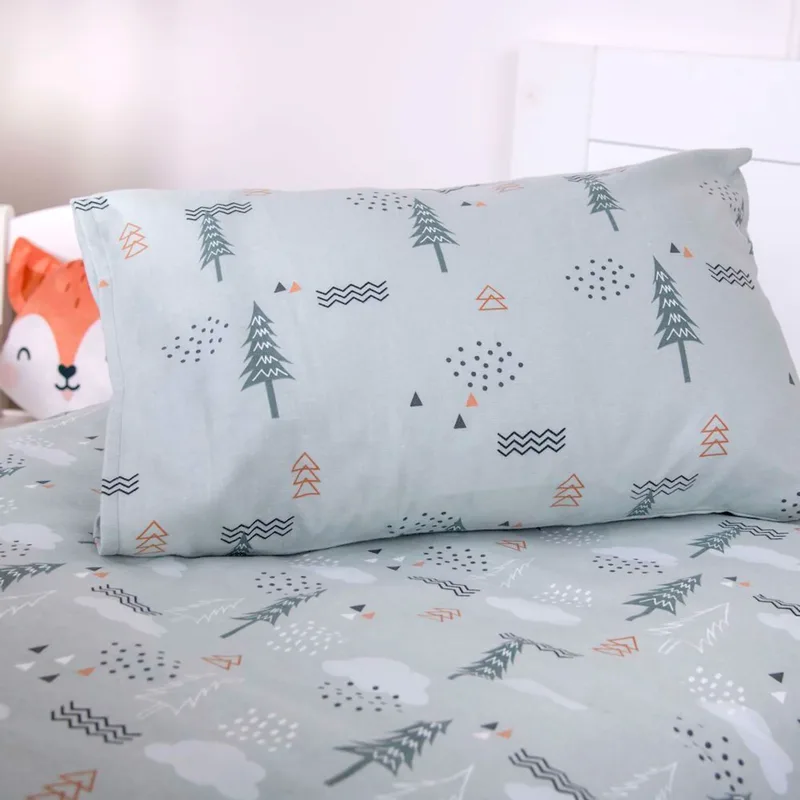 Flanell Wende-Bettwäsche 40x60 / 100x135 cm van Baby Best in Groen – productfoto 2 van 3
