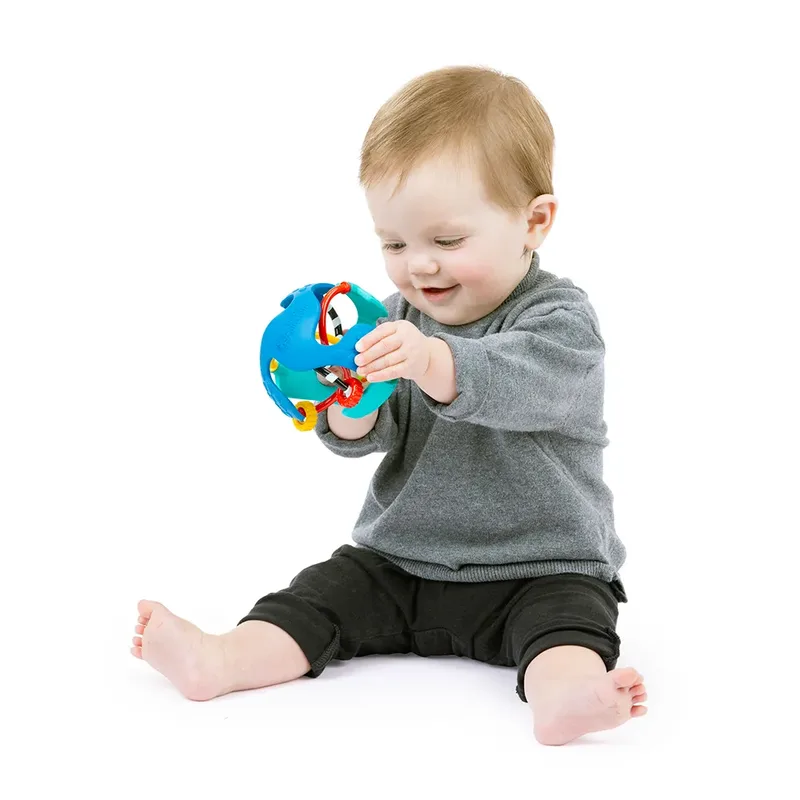 Rattle & Sense Rammelaar van Baby Einstein – productfoto 4 van 5