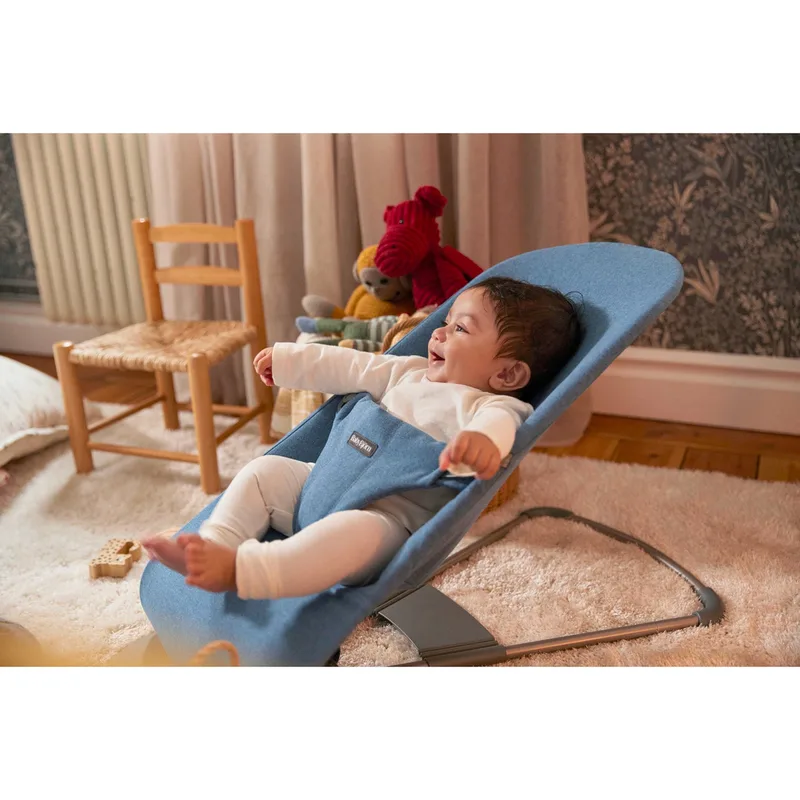 Babywippe Bliss gewebt by BabyBjörn in Blue – product photo 3 of 3