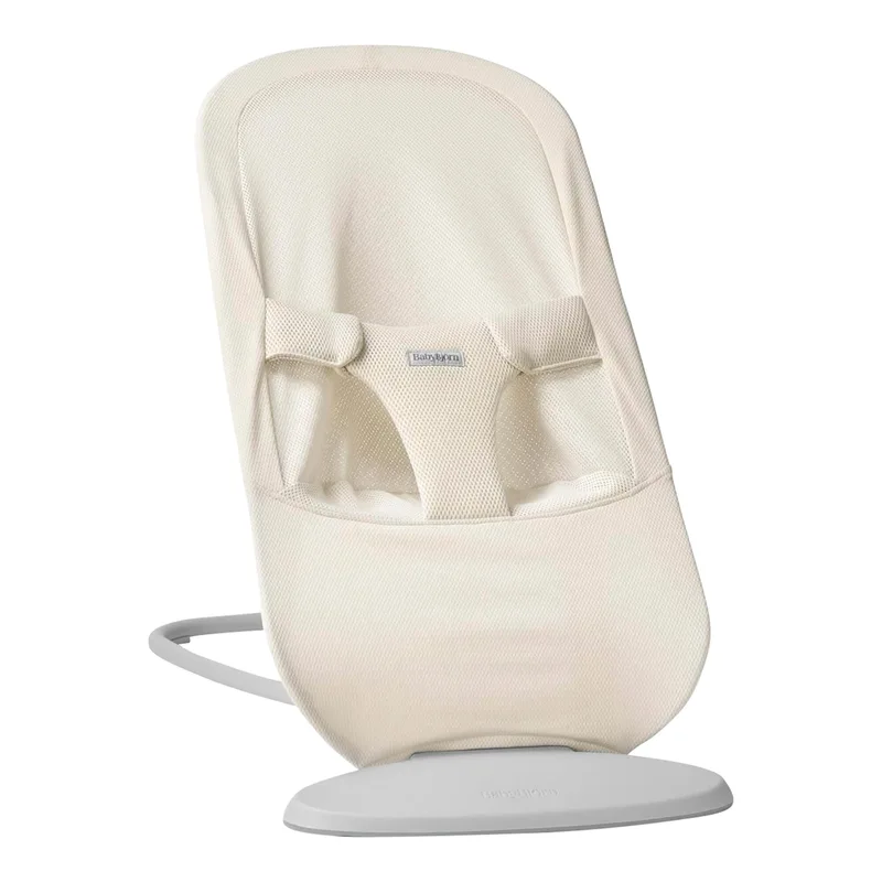 Bundle Babywippe Begin Mesh & Babytrage Hold by BabyBjörn in Beige – product photo