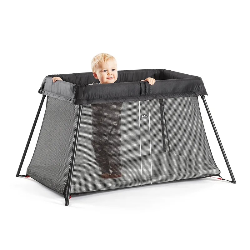 Reisebett Light by BabyBjörn in Black, 82 × 112 × 64 mm – product photo 1 of 3
