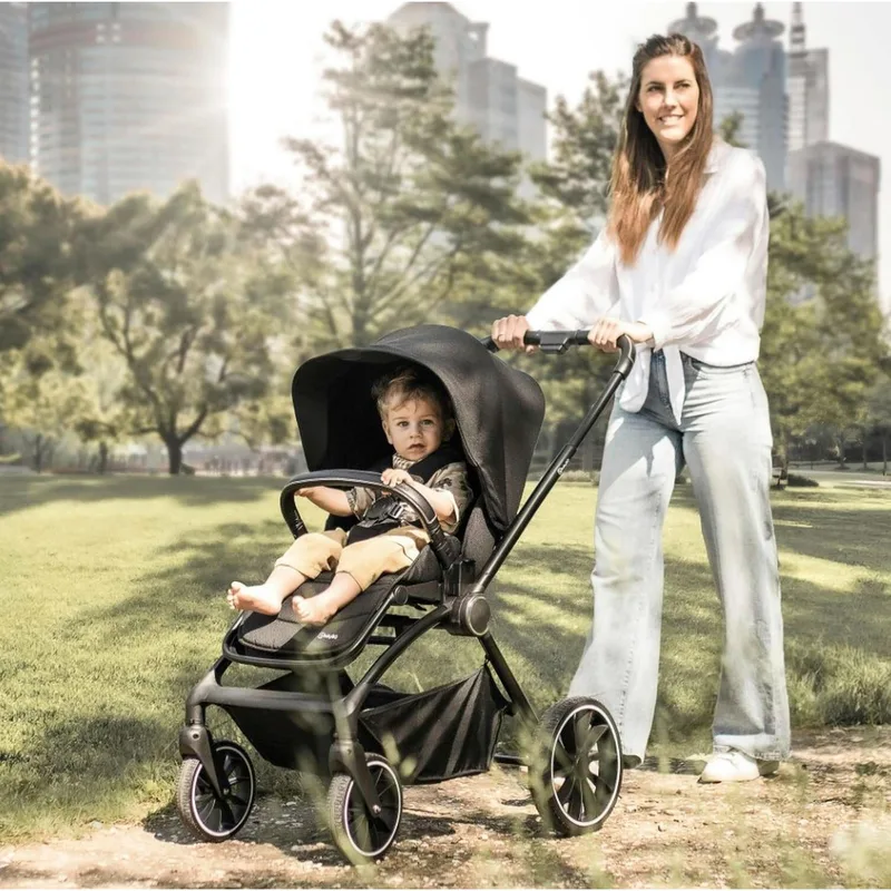 Kombikinderwagen Harmony Trio-Set inkl. Babyschale iTravel XP från babyGO i Svart, 82 × 59 × 97 mm – produktbild