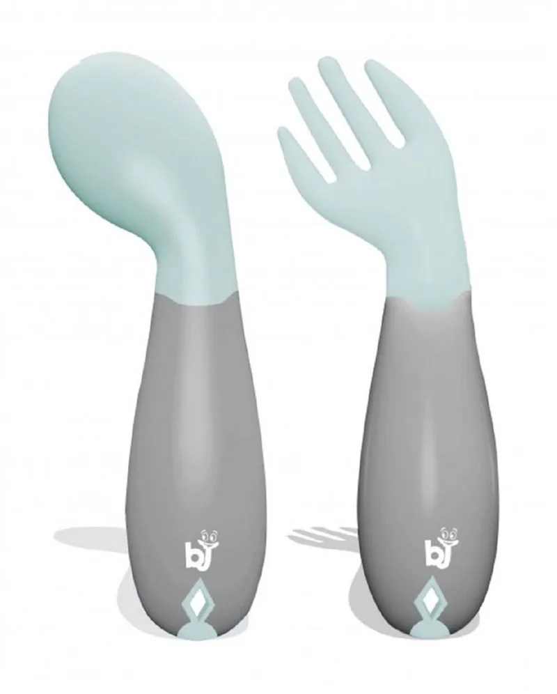 Angled Vork en Lepel Set 703 van Babyjem in Groen – productfoto