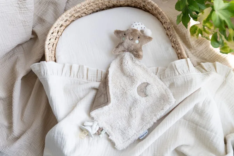 Baby Knuffeldoekje Heaven - Speendoekje voor jongens en meisjes - Speenknuffel - Fopspeendoekje - Clay/Warm Linen von Baby's Only in Clay – Produktfoto 2 von 4