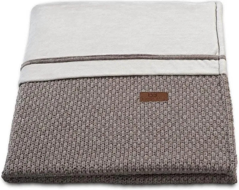 Gebreid baby dekbedovertrek ledikant - baby deken Robust - 100x135 cm by Baby's Only in Taupe – product photo