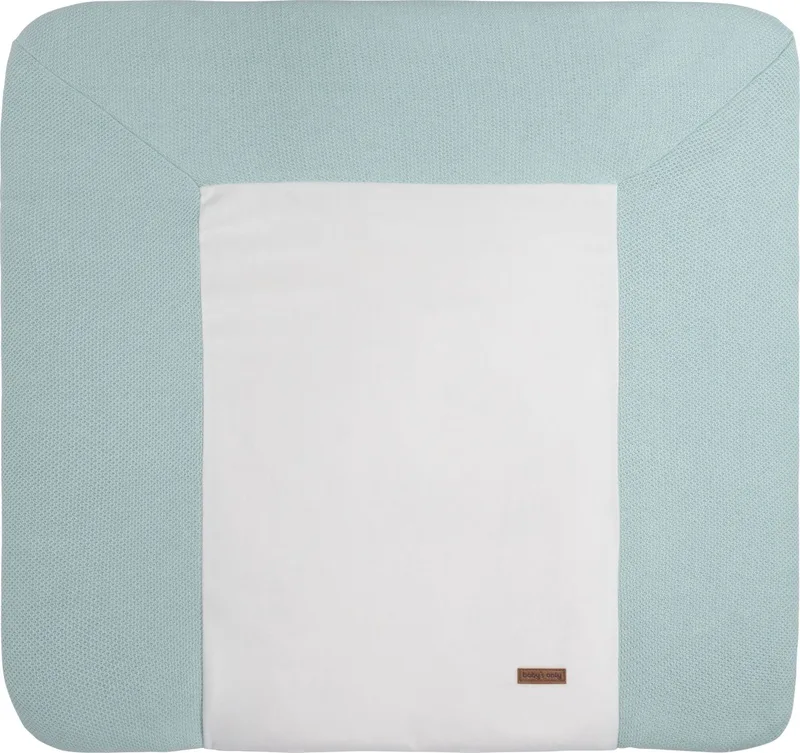 Gebreide baby aankleedkussenhoes - Waskussenhoes - Overtrek verzorgingskussen Classic - 75x85 cm van Baby's Only in Mint – productfoto