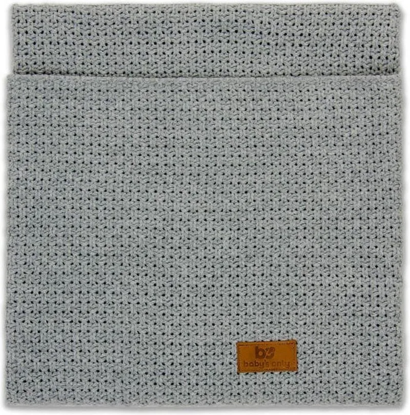 Gebreide ledikantdeken Robust - Baby deken Robust - Dekentje voor jongens en meisjes - Deken voor ledikant - 0.9 TOG - 100x135 cm van Baby's Only in Grijs – productfoto