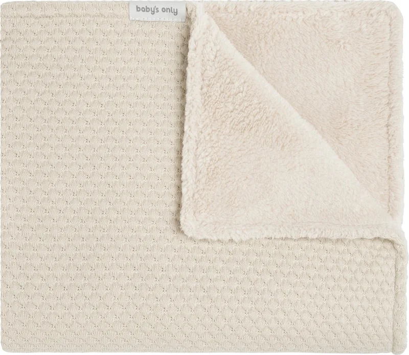 Gebreide ledikantdeken teddy - Baby deken Sky - Dekentje voor jongens en meisjes - 2.7 TOG - 100x135 cm - Herfst & winter deken by Baby's Only in Warm Linen – product photo