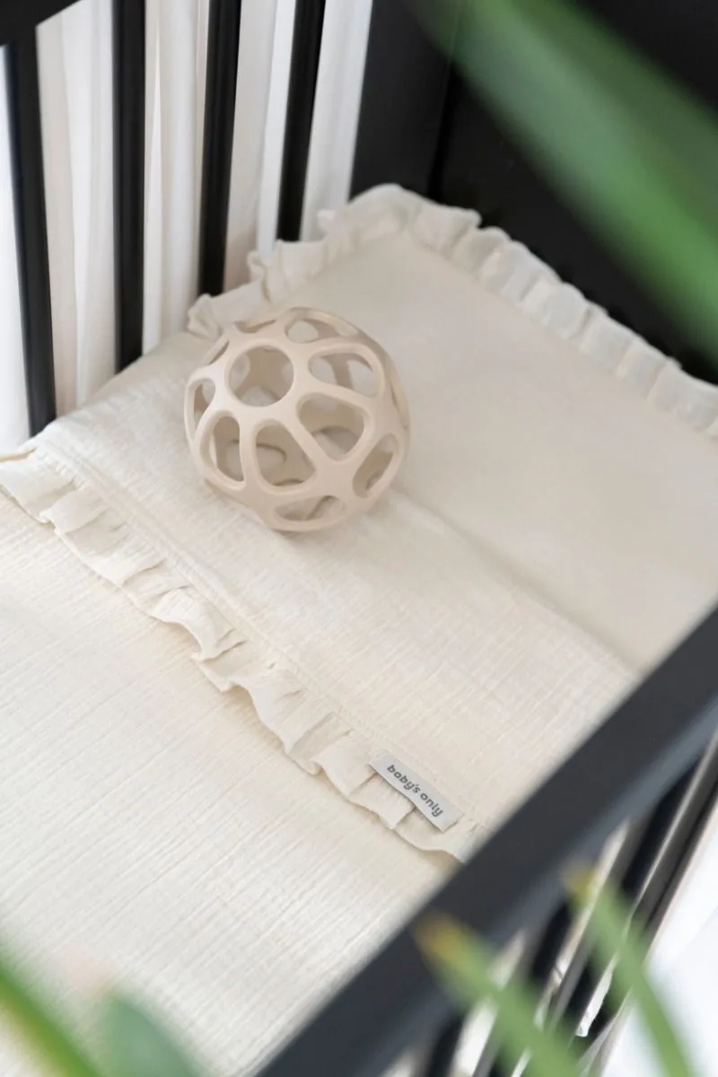 Wieglaken Calm - Laken voor de wieg en co-sleeper - Met ruffle - Babylaken - TOG 0.2 - 80x100 cm - Gemaakt van 100% katoen by Baby's Only in Warm Linen – product photo 2 of 2