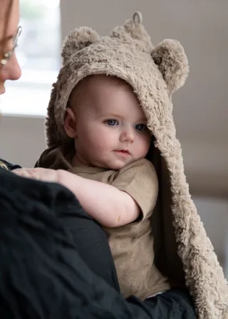 Wikkeldeken Snow - met oortjes - 75x75 cm de Baby's Only en Taupe – photo produit 2 sur 2