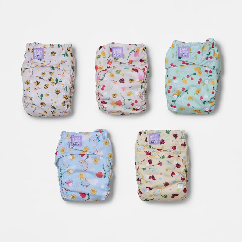 Set van 5 herbruikbare luiers in motief ‘Garden Party’ van Bambino Mio – productfoto