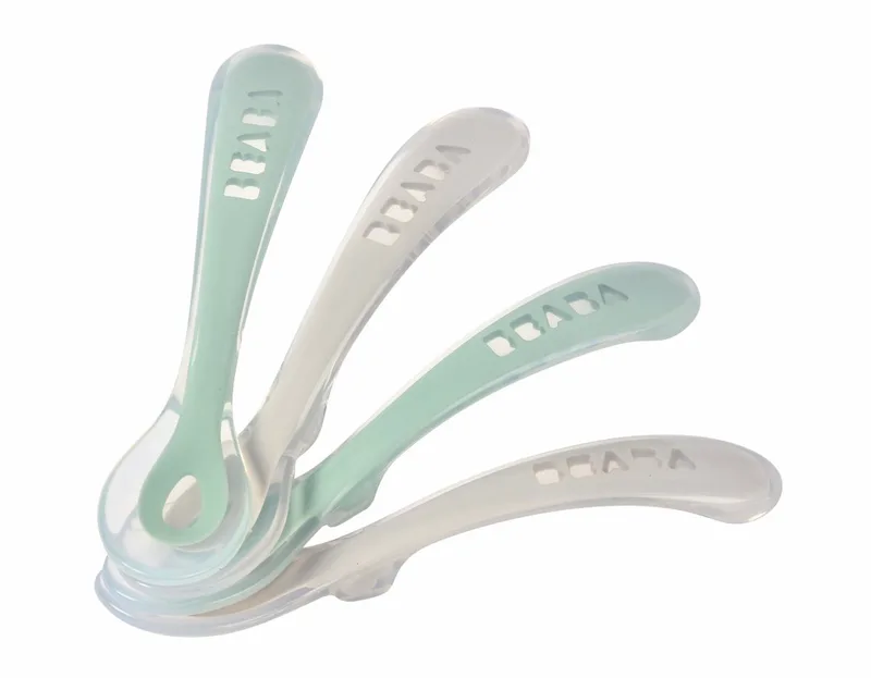 Oefenlepels Baby - Set van 4 Siliconen Lepels - Met Lepelsteun - Vanaf 8+ maanden - Velvet Grey - Sage Green by Béaba in Green – product photo
