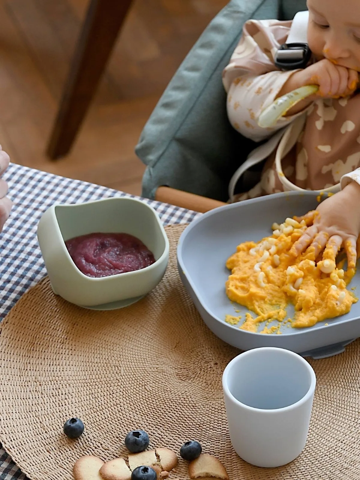 Silicone kom met zuignap BEABA groen van Béaba – productfoto