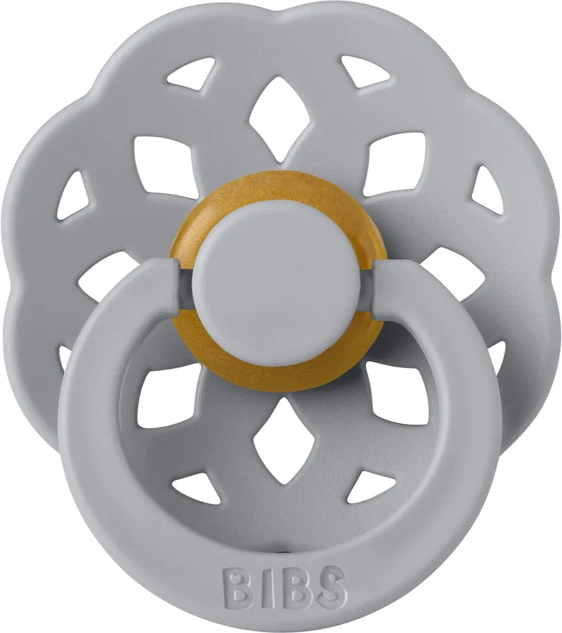 Boheme Fopspeen Natuurlijk Rubber van BIBS in Cloud maat 2 – productfoto