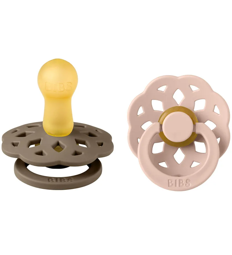 Bohemen Fopspenen - 2-pack - Maat 2 - Rond - Dark Oak/Blush van BIBS – productfoto