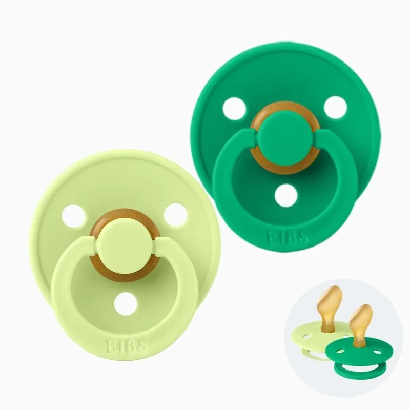 Colour dental fopspeen matcha/cactus van BIBS – productfoto