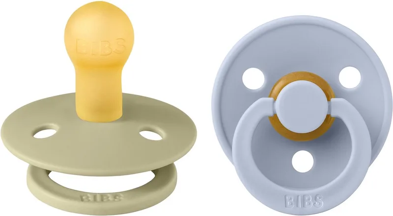 Colour Pacifier - Maat 1 - Fopspeen - 2 stuks - Khaki / Dusty Blue de BIBS en Kaki, Bleu – photo produit