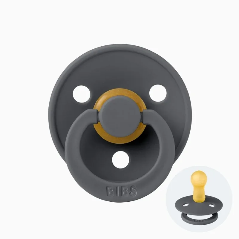 Colour fopspeen iron van BIBS – productfoto