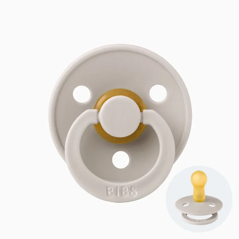 Colour fopspeen champignon van BIBS – productfoto
