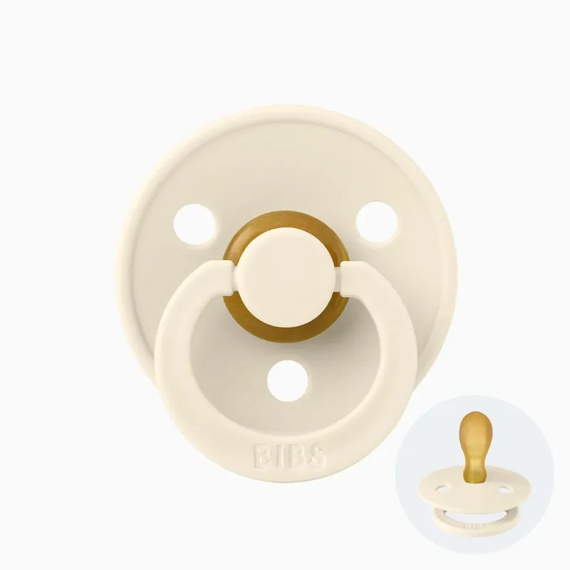 Colour symmetrische speen - ivory by BIBS – product photo