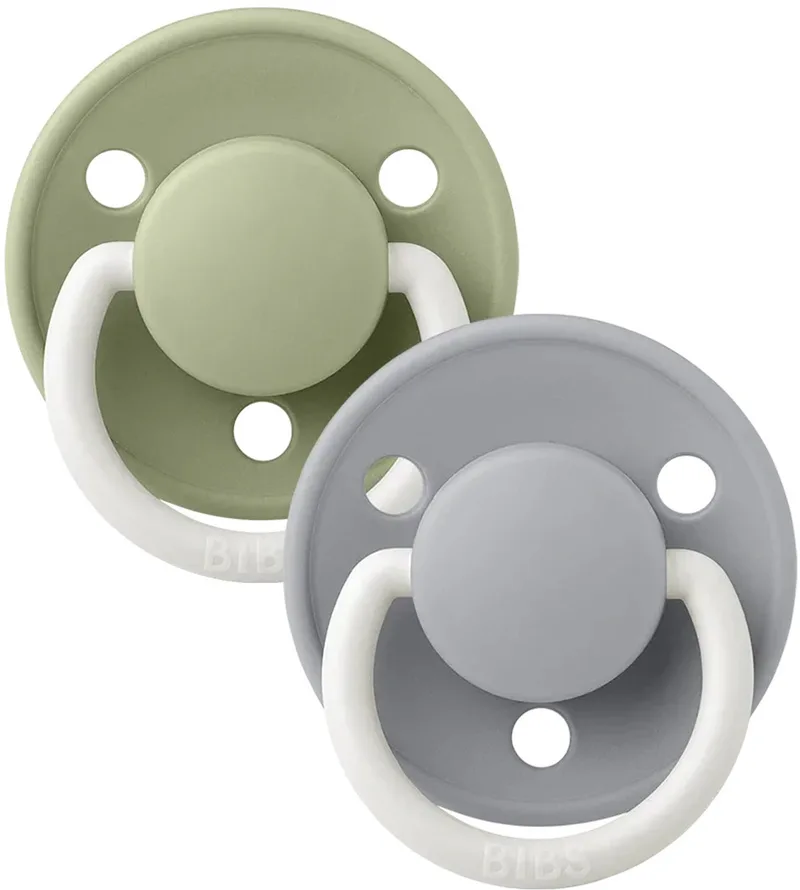 De Lux Pacifier - Glow in the Dark - One Size Fopspeen - 2 stuks - Sage Glow / Cloud Glow de BIBS en Gris – photo produit