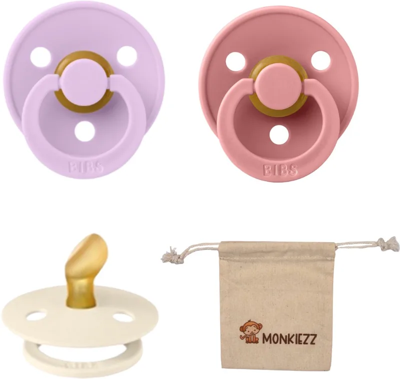 Dental fopspenen Anatomical 0-6 maanden- Set 3 stuks- Ivory , Dusty Pink, Violet Sky + Monkiezz speenzakje - orthodontisch- Anatomisch- Maat 1 van BIBS in Ivoor, Dusty Pink, Violet Sky – productfoto