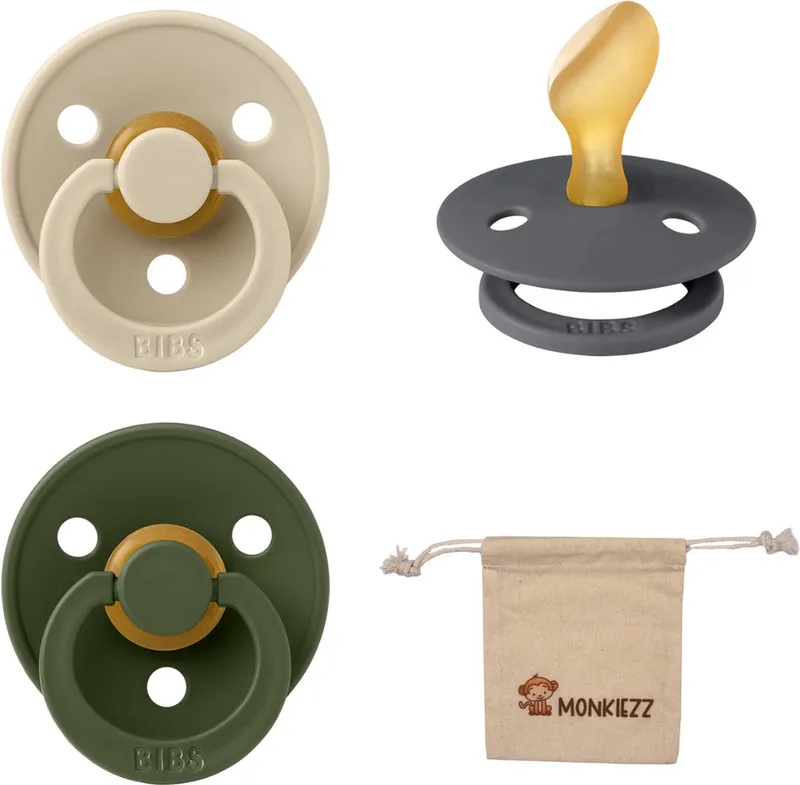 Dental fopspenen Anatomical 0-6 maanden- Set 3 stuks- Vanilla, Iron, Hunter Green - + Monkiezz speenzakje - orthodontisch- Anatomisch- Maat 1 by BIBS in Vanilla, Iron, Hunter Green – product photo