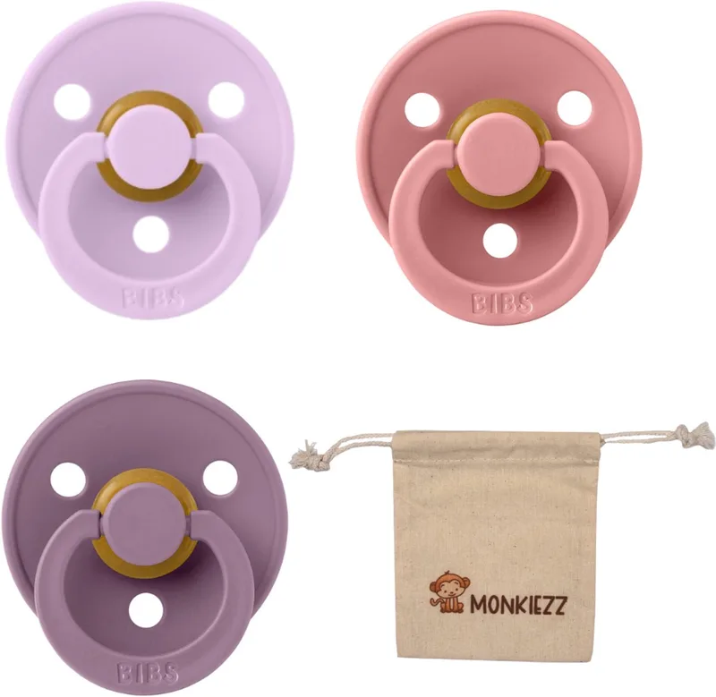 Dental fopspenen Anatomical 0-6 maanden- Set 3 stuks- Violet Sky , Dusty Pink, Mauve + Monkiezz speenzakje - orthodontisch- Anatomisch- Maat 1 van BIBS in Violet Sky, Dusty Pink, Mauve – productfoto