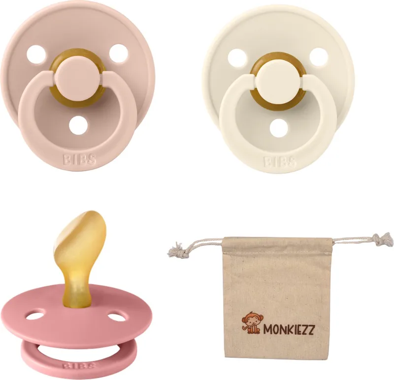 Dental fopspenen Anatomical 6-18 maanden- Set 3 stuks- Ivory, Blush, Dusty Pink + Monkiezz speenzakje - orthodontisch- Anatomisch- Maat 2 fra BIBS i Elfenben, Blush, Dusty Pink – produktbillede