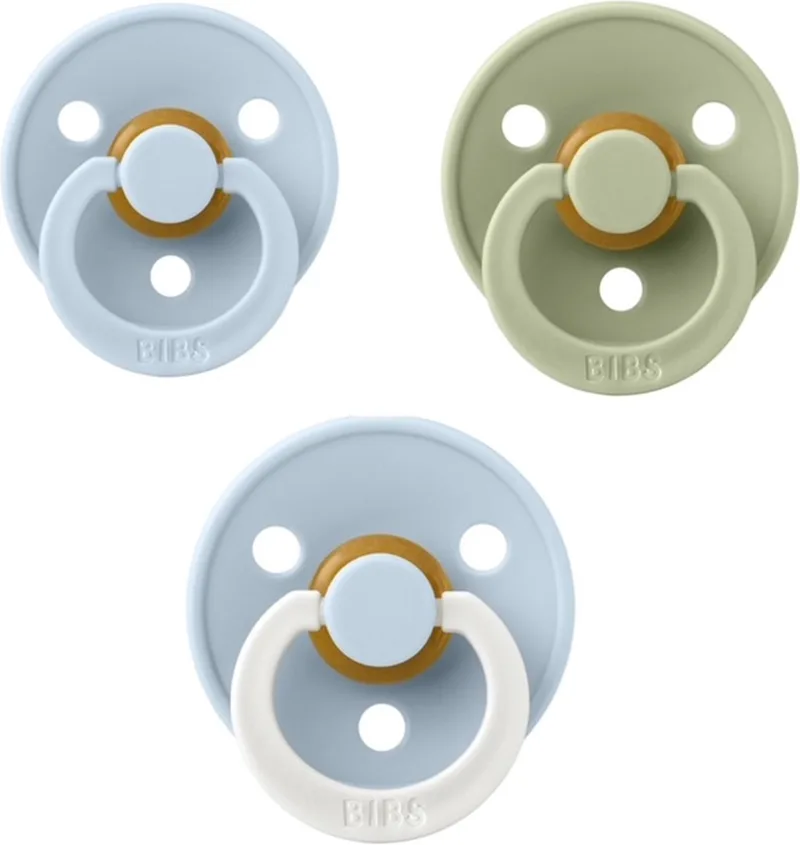 fopspeen 0-6 maand set 3 stuks maat 1 van BIBS in Sage, Baby Blue en Baby Blue Glow – productfoto