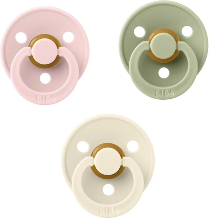 fopspeen 6-18 maand set 3 stuks Blossom,Sage en Ivory maat 2 van BIBS in Blossom, Sage en White – productfoto