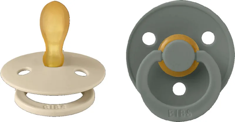 Fopspeen Latex Symmetrical Vanilla / Pine Size 1 (2 stuks) van BIBS in Groen fel – productfoto