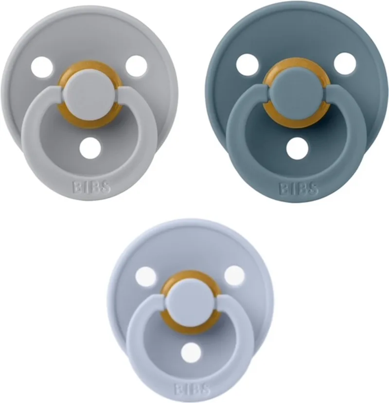 fopspenen 0-6 maand set 3 stuks Cloud, Petrol,en Dusty Blue Maat 1 by BIBS in Cloud, Petrol, En baby Blue – product photo