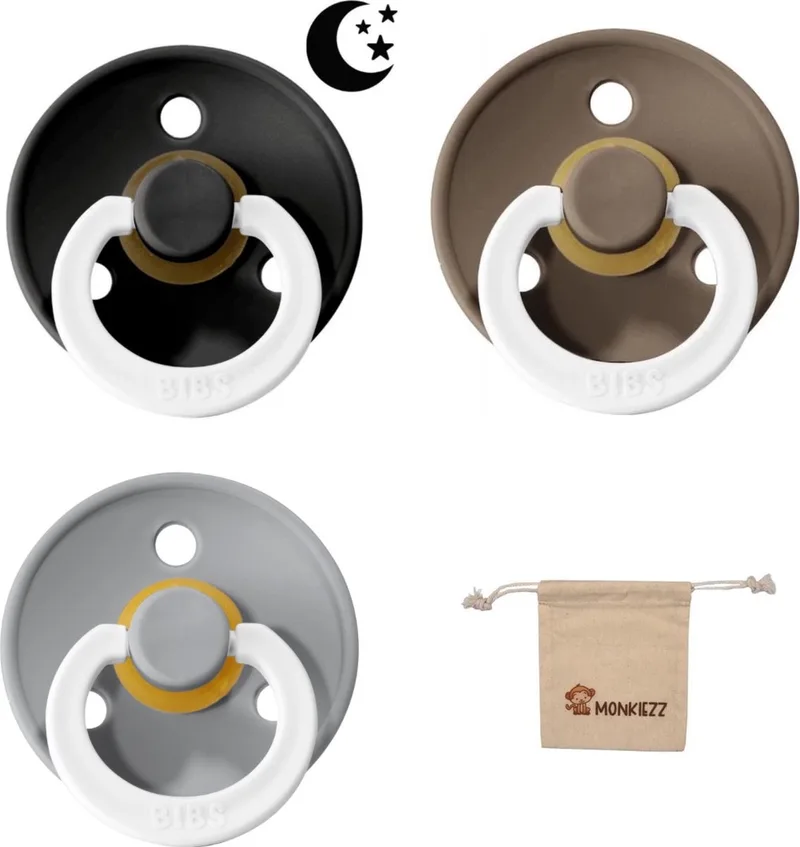 Fopspenen - Maat 1 0-6 maanden - Latex – Glow in the dark Black – Dark Oak– Cloud de BIBS en Glow in the dark Black, Dark Oak, Cloud – photo produit