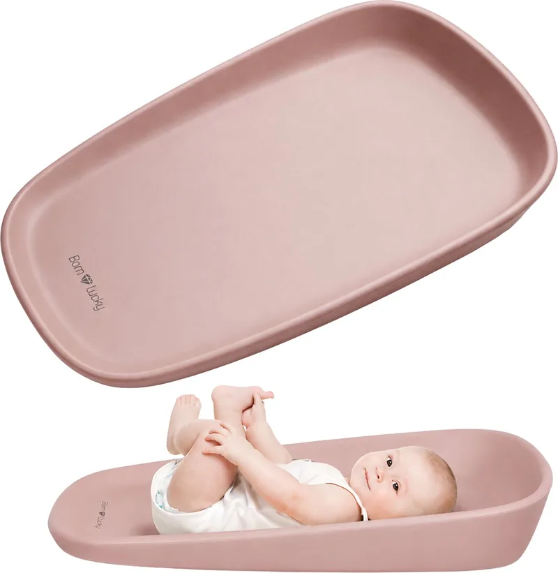 Aankleedkussen Baby / Verschoonkussen Baby - 68x43 cm - Blush von Born Lucky in Rosa – Produktfoto