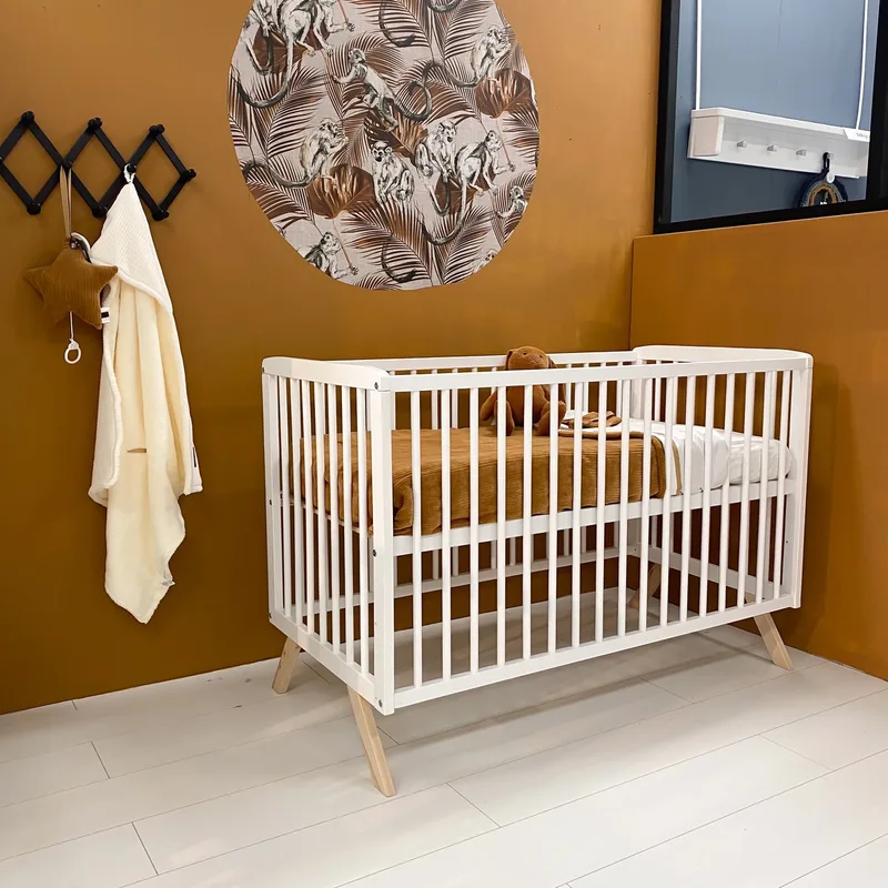 Baby bed / Ledikant Teresa 60x120 cm Met Verstelbare Bodem & Massief Hout by Born Lucky in White – product photo