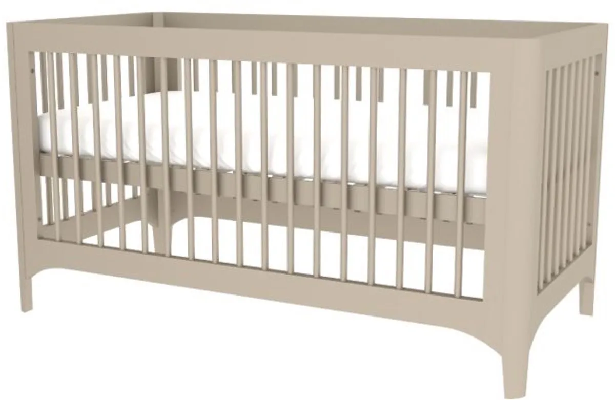 Nordic Meegroei Ledikant 70x145 cm van Born Lucky in Beige – productfoto