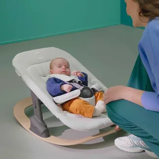 Giraffe baby schommelonderstel met de Bugaboo Giraffe kinderstoel newbornset, super licht en stijlvol, Natural Wood von Bugaboo in Hout – Produktfoto 6 von 6
