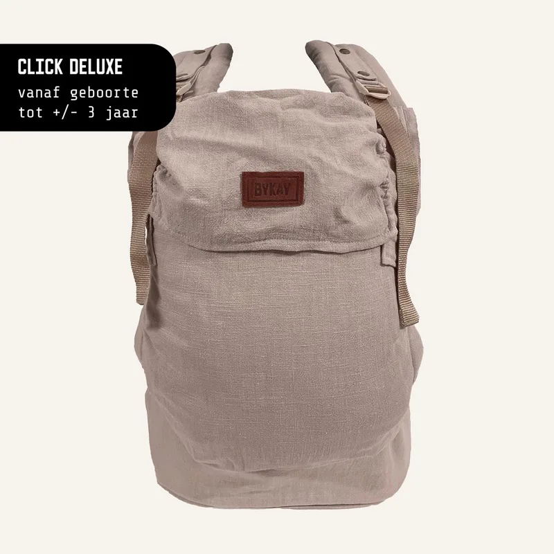 Click Deluxe - draagzak baby - ergonomisch - broekmaat 50/56 tot 104 - newborn tot 3 jaar van Bykay in Linnen Mocca – productfoto