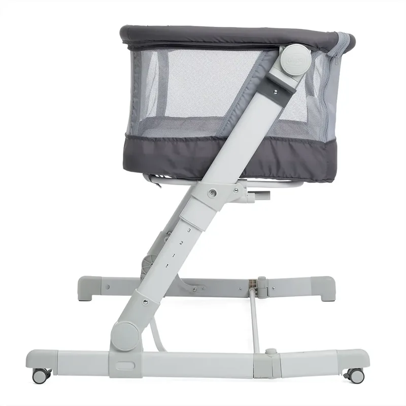 Co Sleeper Next2Me Pop-Up Atmosphere fra Chicco i Grå – produktbillede 4 af 6