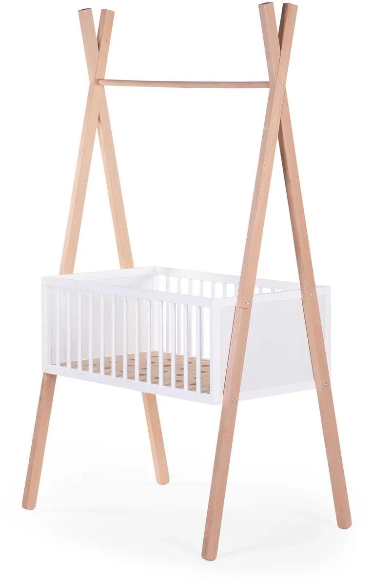 Tipi Wieg 50 x 90 cm met Kleerstaander - 2-in-1 Babybedje dat Later een Kledingrek in Tentvorm Wordt - Geschikt tot 6 Maanden - Frame in Beukenhout met Panelen in Spaanplaat - Matras Apart Verkrijgbaar van Childhome in Ecru – productfoto