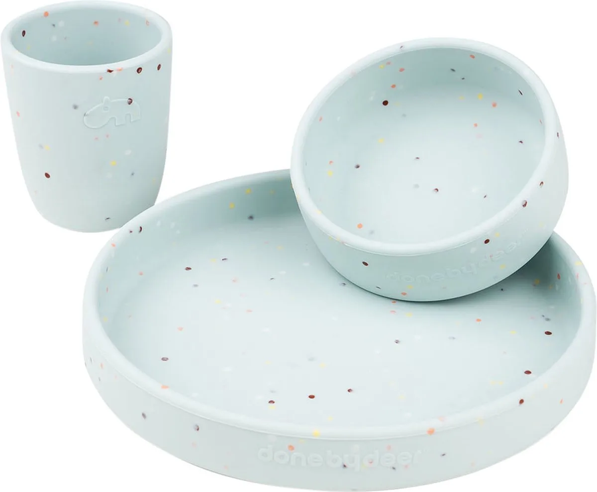Croco servies kleurenmix van Done by Deer in Blauw – productfoto