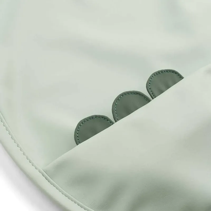 Croco Slab - Green från Done by Deer i Grön – produktbild 2 av 2