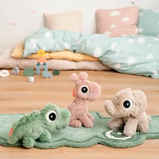 For Hugs Croco Knuffelbeer van Done by Deer – productfoto 4 van 6
