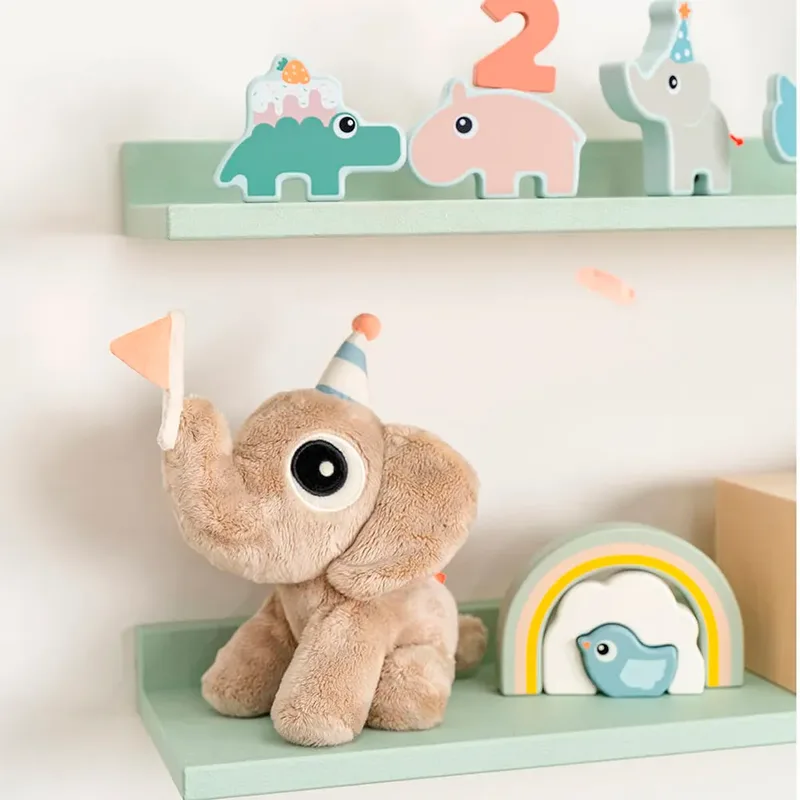 Knuffel - Cadeaubox - Knuffelmaatje - Elphee - Echt van Done by Deer – productfoto 6 van 6