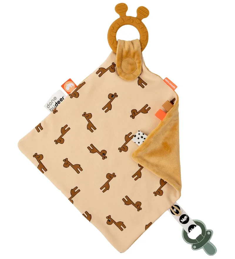 Knuffeldoekjes m. Bijtring - Okergeel van Done by Deer – productfoto