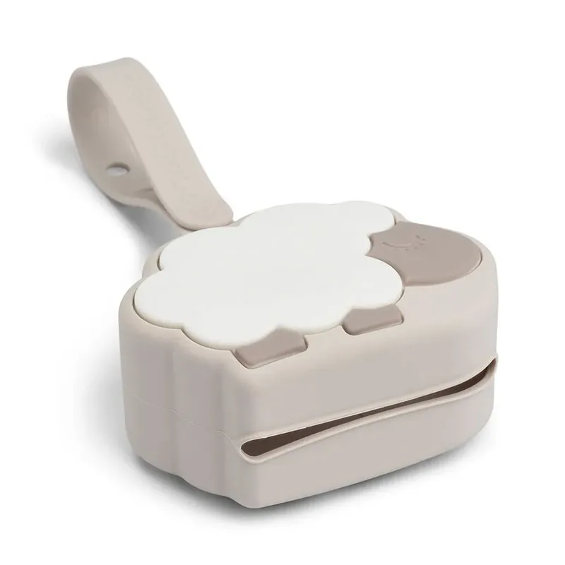 Silicone Knuffeldoekje Schaap by Done by Deer – product photo 2 of 4