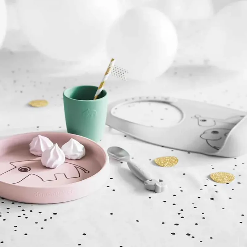 Assiette Ozzo Silicone de Done by Deer – photo produit 3 sur 5
